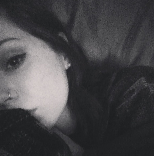 paleton:  Cry to sleep.  gorg <3