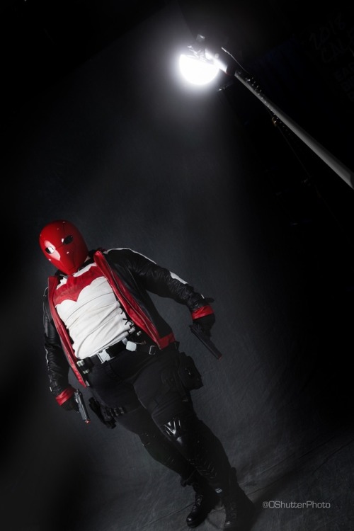 Red Hood photoshoot at Comiccon! Photography by Richard Dufault (oshutterphoto.com)