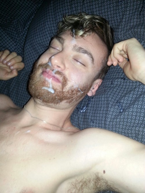 chitownslutchuck:  Death by cum drowning. #fhread my boy