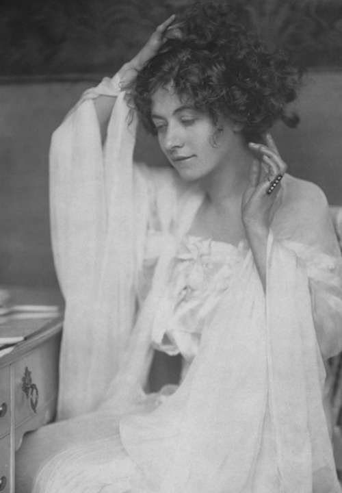 1910 Silent Porn - silentâ€“era: Maude Fealy by Campbell Studios, c.1910â€²s. Tumblr Porn