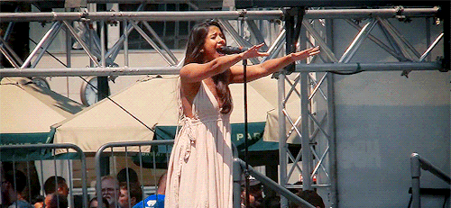 thetheatrenetwork:Shoba Narayan Performs “No One Else” at Broadway in Bryant Park