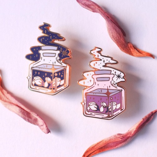 sosuperawesome: Enamel Pins Cura Moon on Etsy