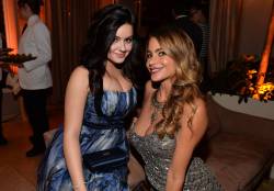 world-of-e-cup:  Ariel Winter & Sofia