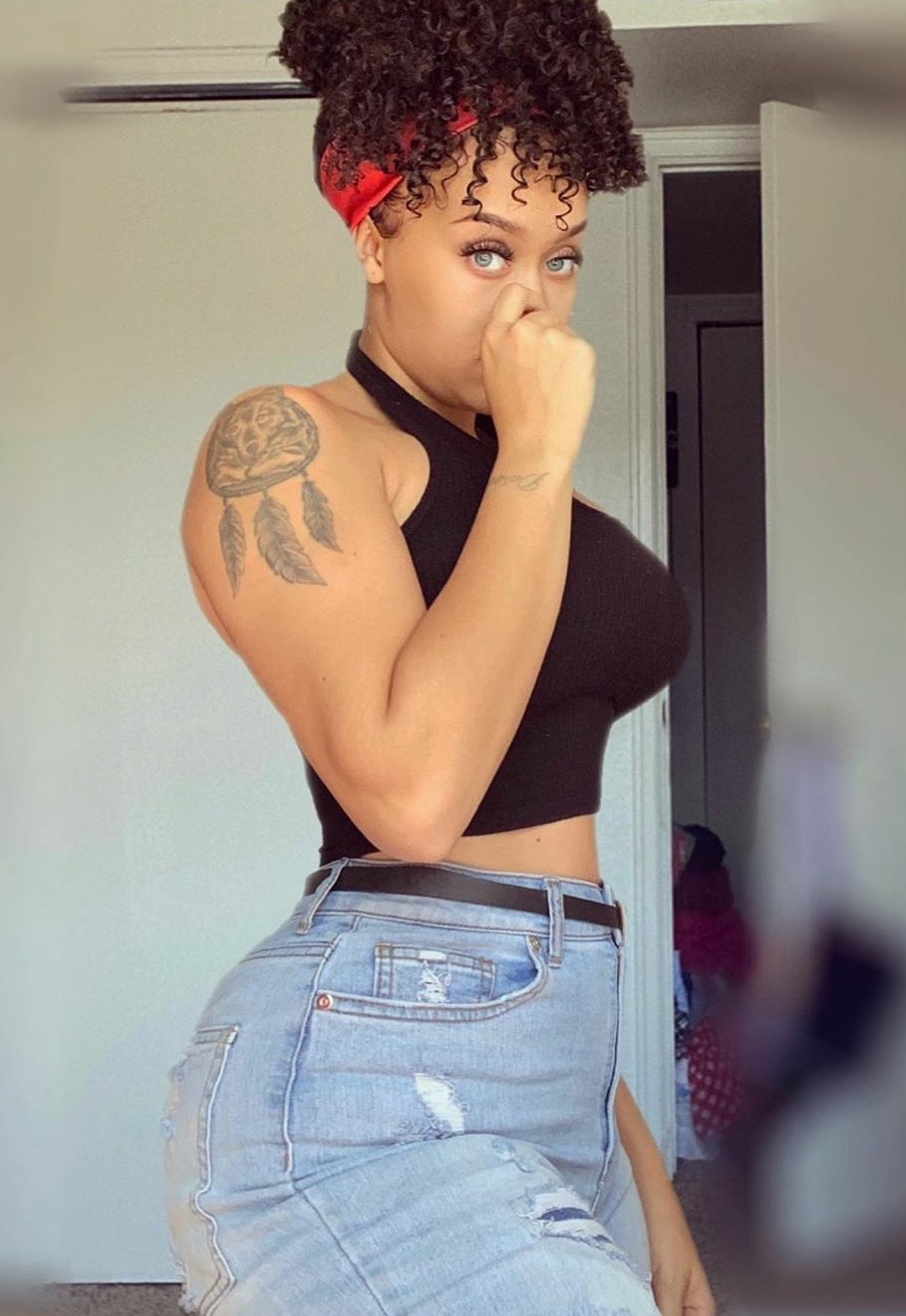 princejazziedad:DeliciouslySexy. Curvy. Reddbone. BootiDelicious MaMs SoulOfRegina&hellip;&hellip;.❤️