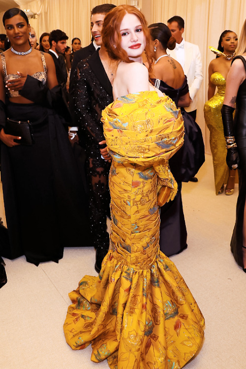 atomicwinter:MADELAINE PETSCHattends the 2022 Met Gala at the Metropolitan Museum of Art (May 2)