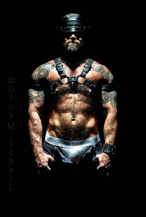 hyper-masculine:    ► HYPER-MASCULINE ♂ ◄ [page]♂ ♂♦ Hyper-Masculine ARCHIVE ♦ [all pics]    