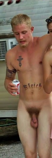 cwboytop:  allaboutthetanlines:  Drunk ?  cowboys, rednecks, truckers, boots, cigars,