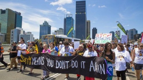 decolonizingmedia:  fughtopia:  White Australia’s black history front and centre at G20 summit, Brisbane  FIST TO THE SKY. 