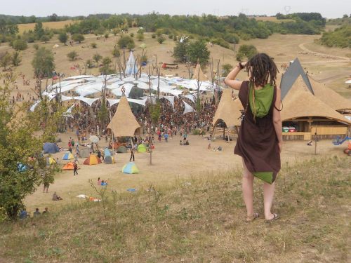 XXX hippieseurope:  Ozora 2013….☮❤☮❤courtesy: photo