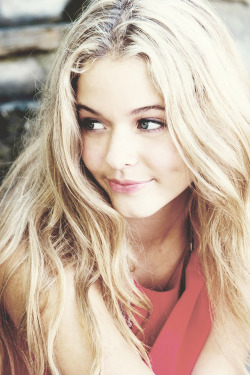 decentfellas:  Sasha Pieterse