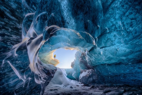 morethanphotography:  Ice cave dream by Jean-FrancoisChaubard 