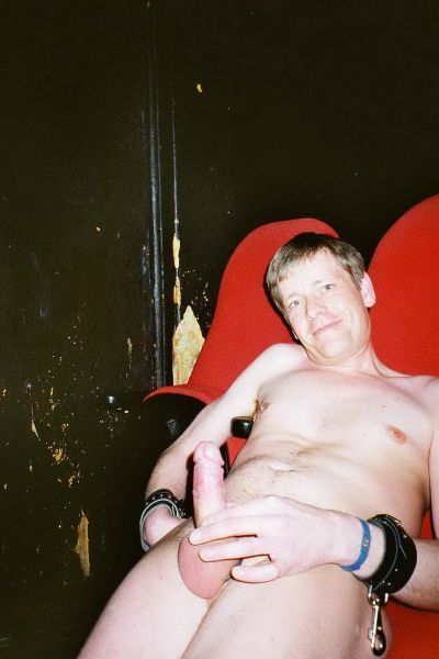 geilix:  Ich Geilix am Anfang meiner Abrichtung wo die ersten Bilder von mir gemacht