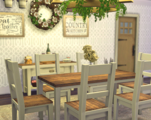 hi everyone i really really wanted more farmhouse style in my game so i got bored and made some of m