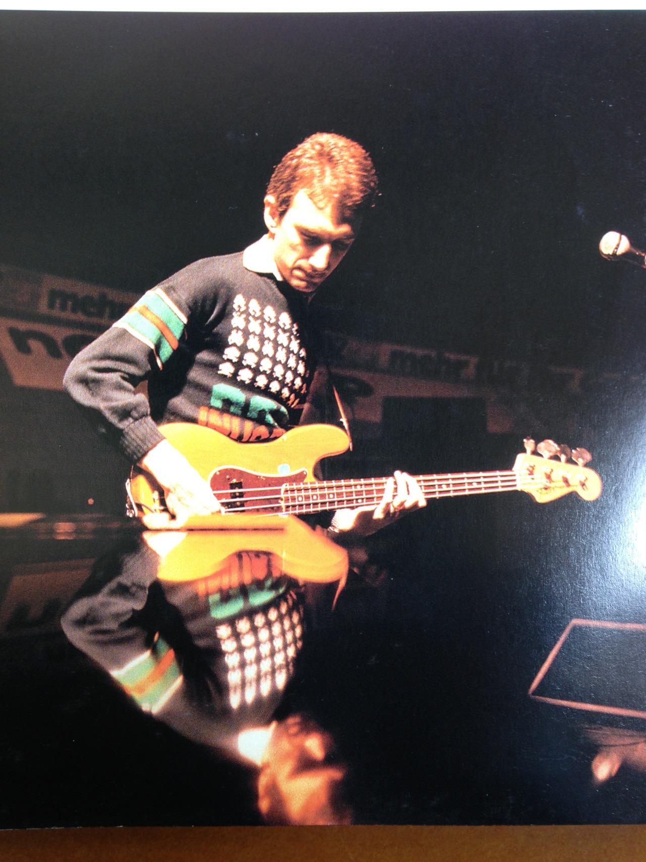 GOTTA YEET THAT SOUND YEAH YEAH YEAH — phylhrmnix: JOHN DEACON IN ...