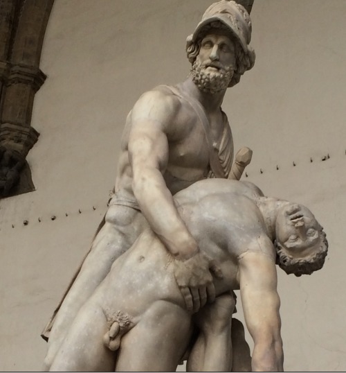hismarmorealcalm:Menelaus Supporting the Body of Patroclus  Loggia dei Lanzi  Piazza della