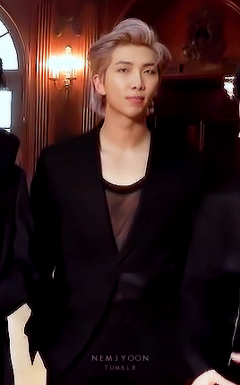 Waitaminutewaitaminute SIR???!!! YOUR BOOBS ARE OUTAKJSDHF