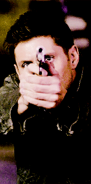 gcdreel:  I’m going to die with a gun in my hand … 
