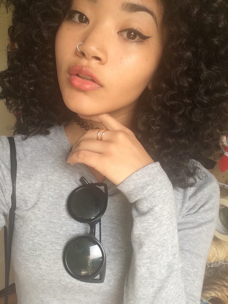 fuck-your-gucci-handbag:  B L A C K | O U T