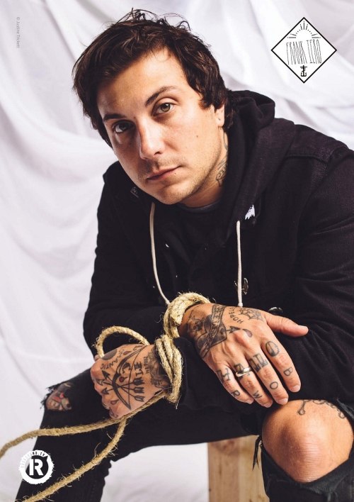 frnkfob:Frank Iero poster on Rock Sound #222