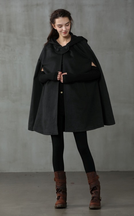 sosuperawesome: Hooded Wool Cloaks and CoatsLinennaive on Etsy