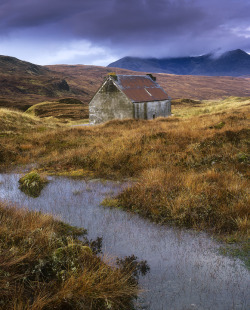 pagewoman:  Bothy, Braemore Junction, Dundonnell, Scottish Highlands by Ian Cameron 