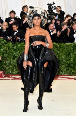 calixgua:  Black Magic at the 2018 Met Gala