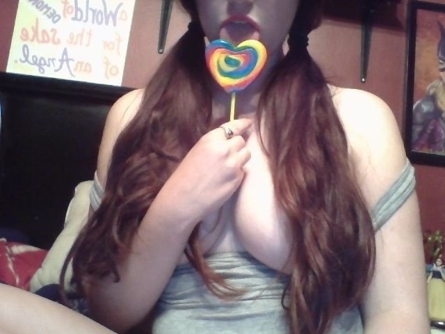 wrigglesandgiggles:  dom-plays-with-dolls:  hypnosis-slave:  It had arrived in the