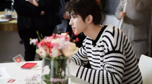  181218 北京卫视 Weibo Update w/ Cai Xukun