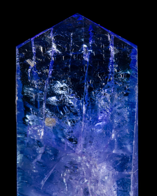 fuckyeahmineralogy:  Tanzanite; Merelani Hills, Tanzania