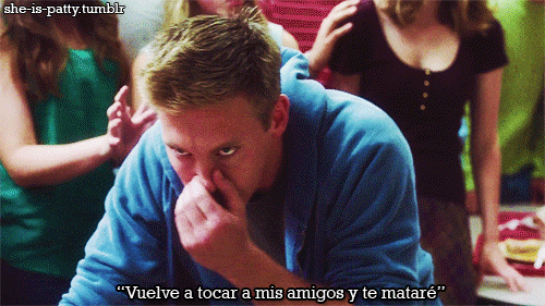 no-se-que-poner-aquiu-u:   conchetumare:c esta pelicula me hizo llorar u-u 