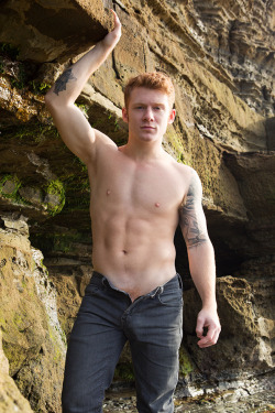 Ksufraternitybrother:  Hot And Hung Ginger Ksu-Frat Guy: Over 111,000 Followers And