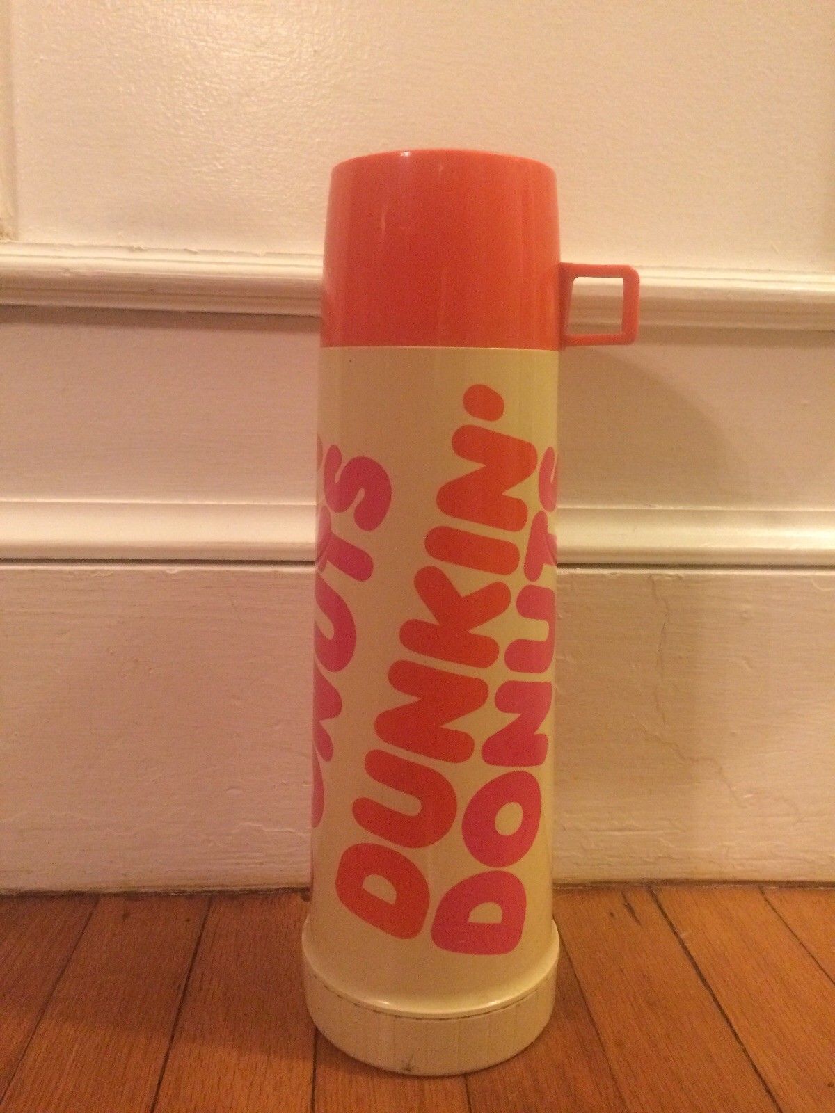 OhMy80's (Vintage Dunkin’ Donuts Merchandise)