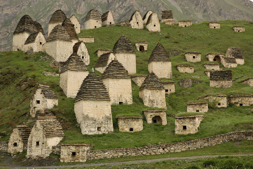 rixwilson:A place called the City of the Dead actually exists in Russia’s North Ossetia, hidden in o