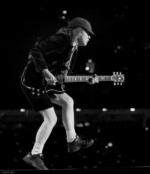 ilovemyso:  Mr. Angus Young 