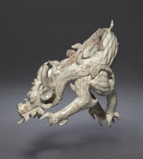 Dragon: Qingbai Ware, 12th- 14th Century China, Southern Song dynasty (1127-1279) - Yuan dynasty (12