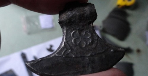 Archaeologists Discovered Peruns Axe Pedants