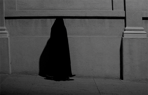 bijespers: 100 FEMALE CHARACTERS IN 2021 50. The Girl ☆ A Girl Walks Home Alone at Night (2014) dir