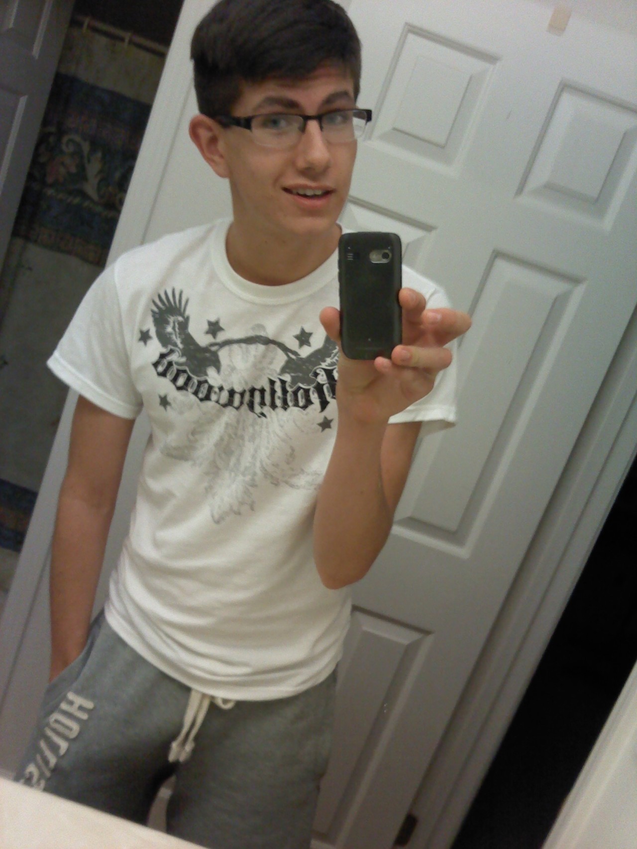 fullreshotties:  He used to post on here all the time :(
