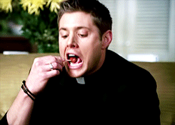 jaredandjensen:                   Dean + Eating                          ↳ Requested