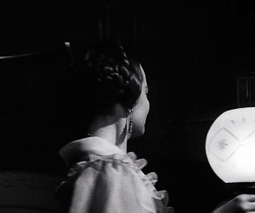 filmgifs:I can be very cruel. I have been taught by masters. The Heiress (1949) dir. William Wyler