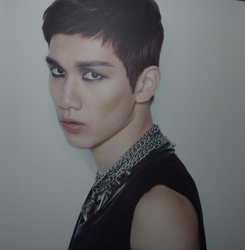 bend-angel:     Hyuk cover - hyde    