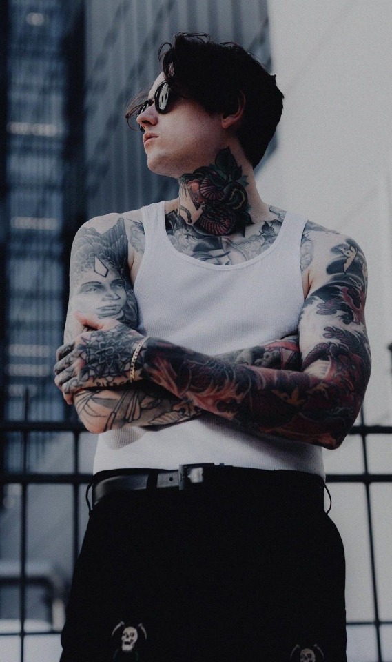 Noah Sebastian of Bad Omens