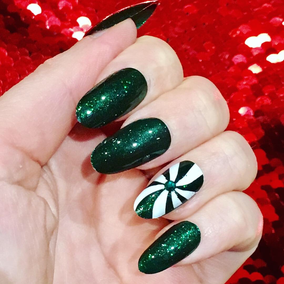 Nevertoomuchglitter Nail Art