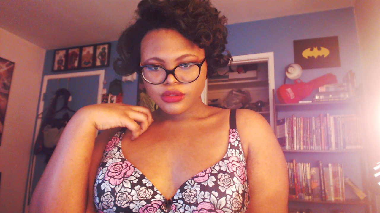 the-luscious-curlbombs:  katblaque:  Feelin myself a little too much today! Two things
