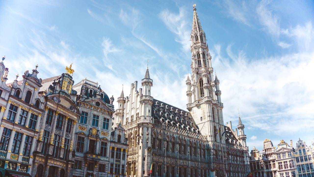 Grand Place, Brussels (by Yeo Khee) / http://picstreet.fr