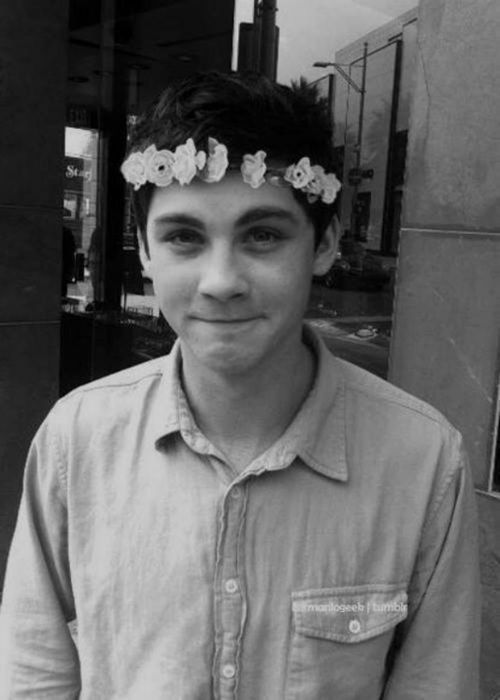 crush-for-guys:  and-there-i-was:  Can we all just take a moment to appreciate his