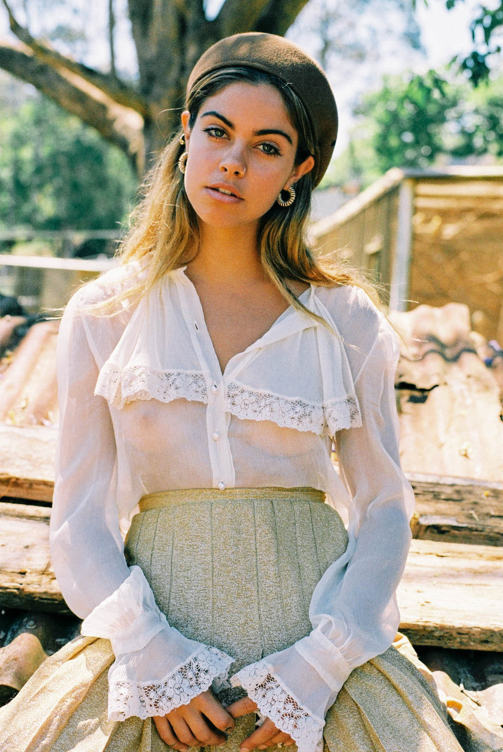 mimielashiry-news:  MIMI X ANIMALIA / Photoshoot by Melody Jasmine [x]