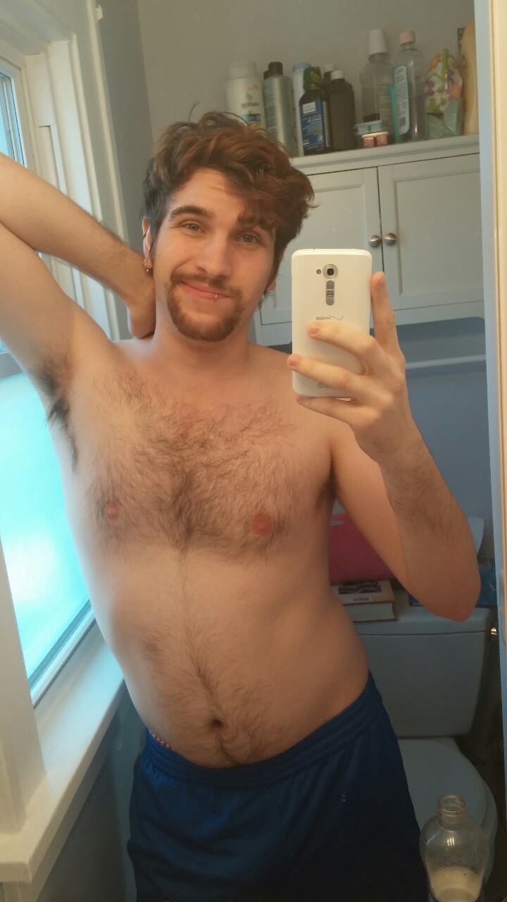 andrewcentrism:  Apparently I’m just gonna do the same pose whenever i take a selfie