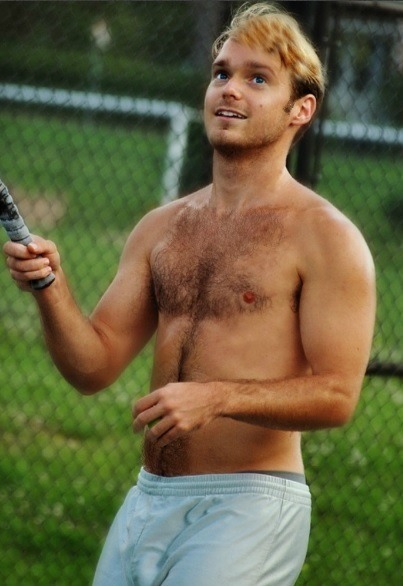 Men-In-Shorts: So Young And Already So Hairy : Woof !
