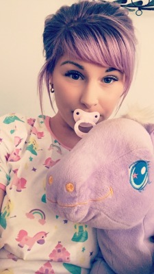 xxkittensanctuary13xx:  Just me and my stuffie in little space 💞🦄👑 @onesiesdownunder comfiest onesie!!! 